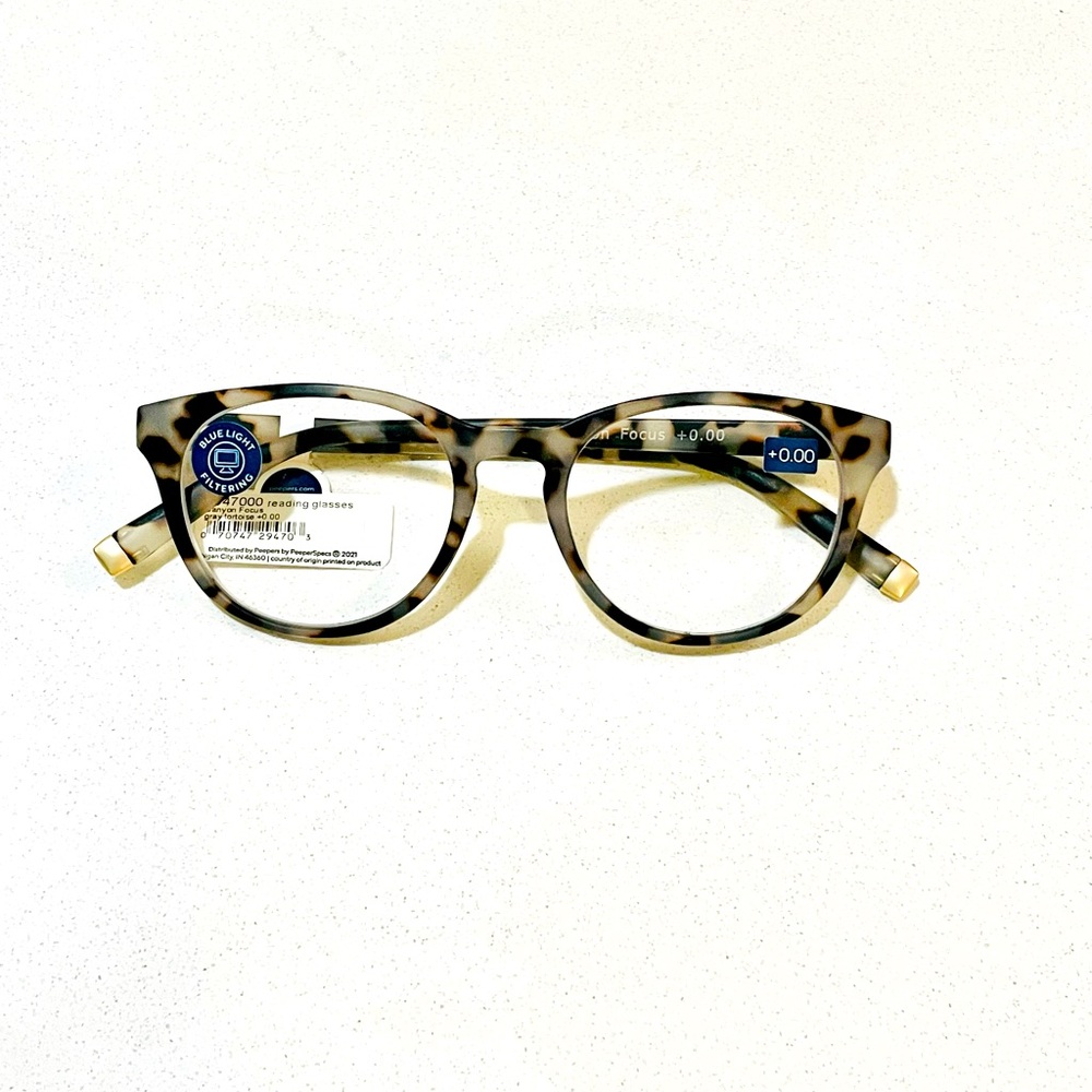 Tortoiseshell Round Reading Glasses - +0.00